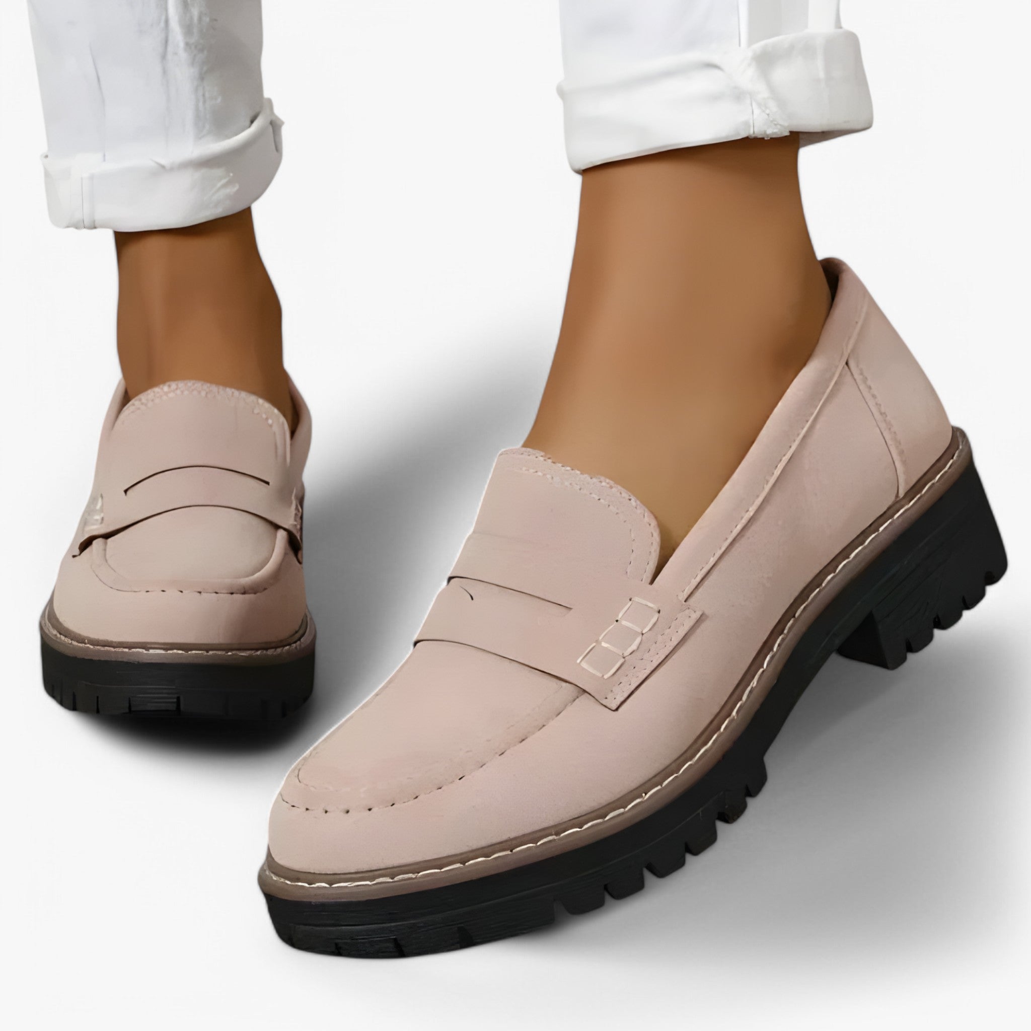 Alita – Stilfulde mokkasiner med kileformet sål og syninger Lundbutik