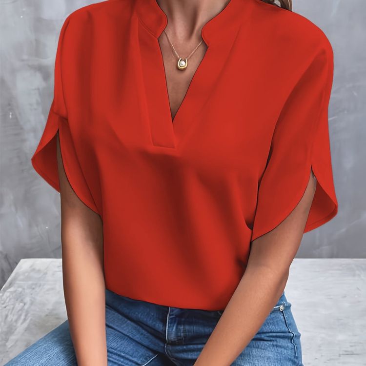 Alia - Elegante bluse med V-hals og korte ærmer Lundbutik