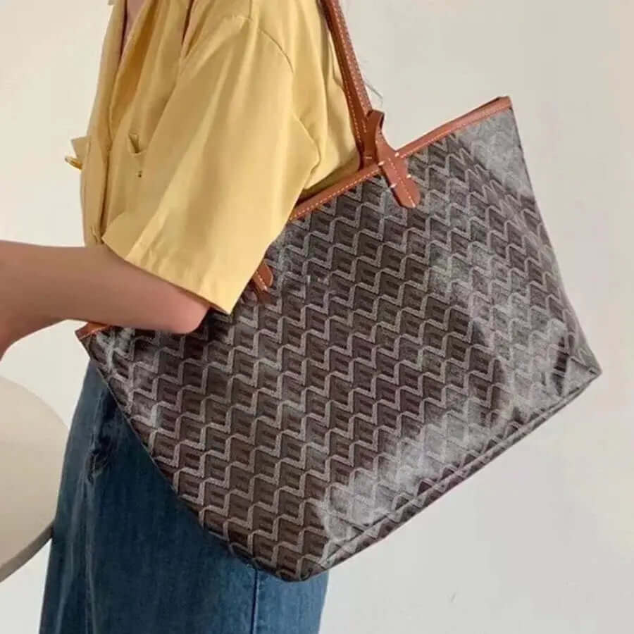 Camila – Rummelig Dame Tote Håndtaske med Indvendige Lommer-Handbags-Lundbutik-Mørkegrå-Standard-Lund Butik