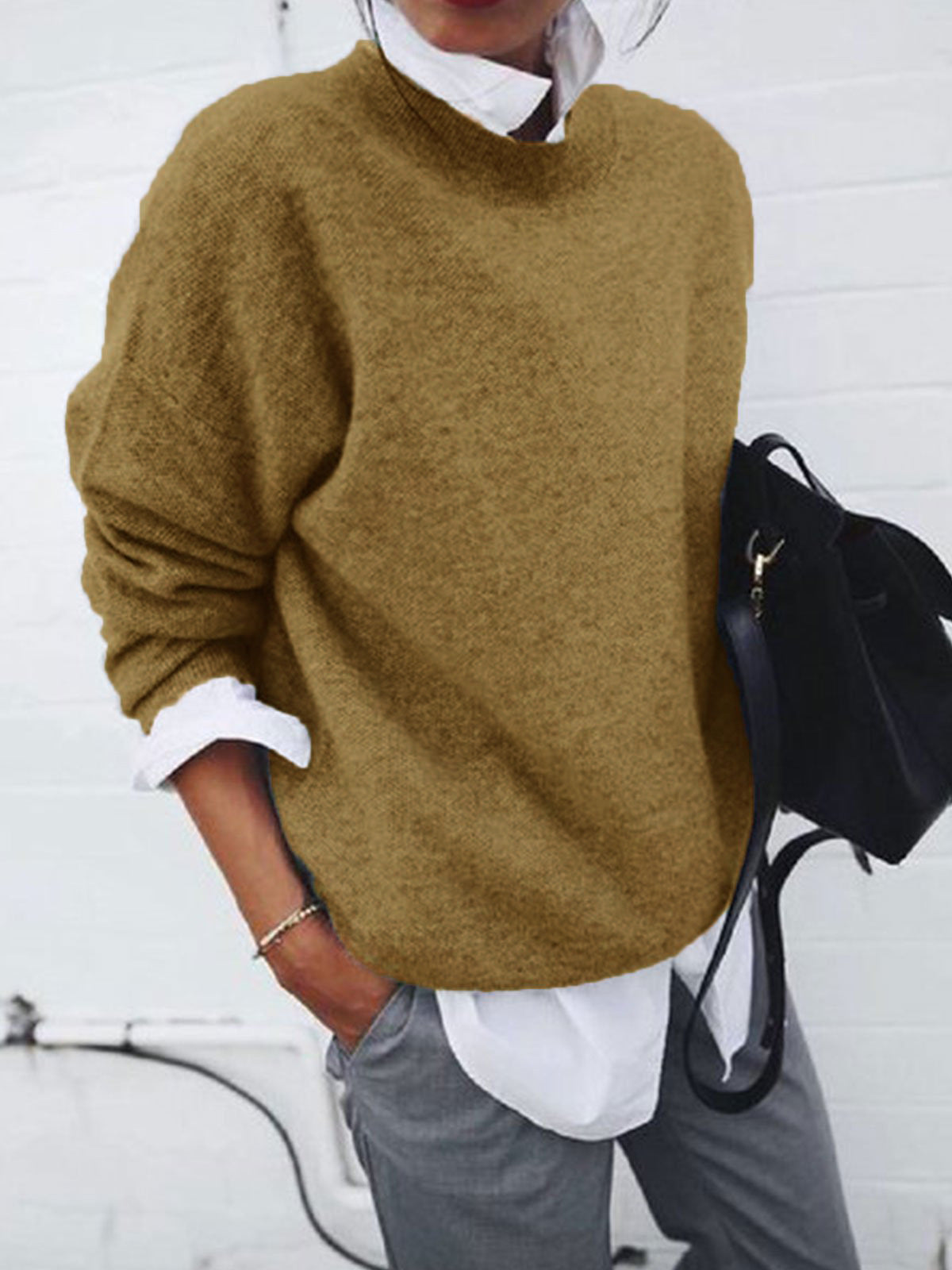 Leni - Behagelig sweater med løs pasform og rund hals og langt ærme Lundbutik