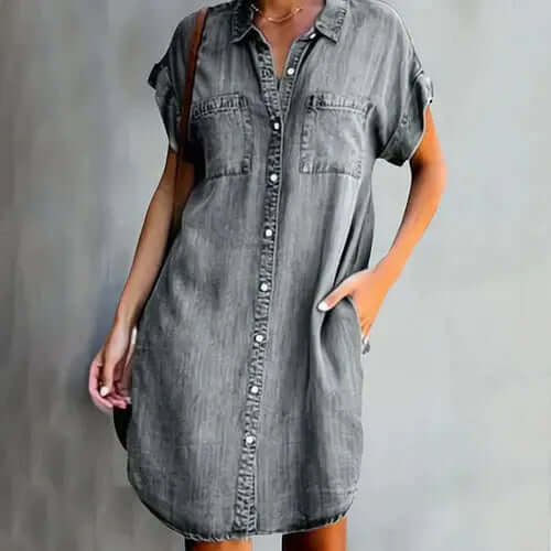 Amelia – Casual Denim Skjortekjole med Lommer-Clothing-Lundbutik-Grå-S-Lund Butik