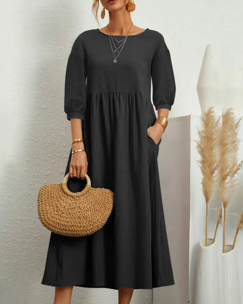 Doris - Løs midikjole med rund hals og halve ærmer-Dresses-Lundbutik-Sort-S-Lund Butik