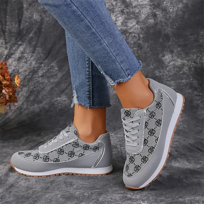 Agnes - Behagelige sneakers med skridsikker sål og blomsterprint-Sneakers-Lundbutik-Grå-35-Lund Butik