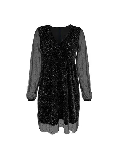 Julie - Luksuriøs minikjole i mesh med dyb V-hals og langt ærme-Dresses-Lundbutik-Lund Butik