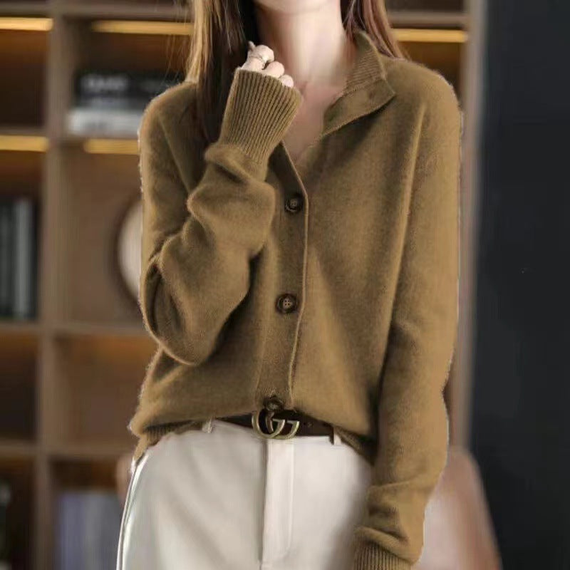 Emma - Komfortabel langærmet cardigan med knapper Lundbutik